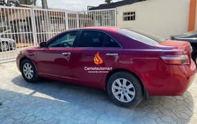 RED TOYOTA CAMRY 2008
