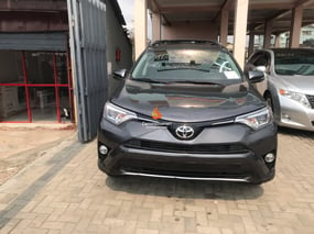 2017 GREY TOYOTA RAV4 