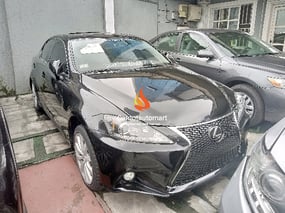 BLACK LEXUS IS250 2008