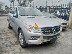 SILVER MERCEDES BENZ ML350 4MATIC 2011