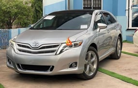 SILVER TOYOTA VENZA 2015