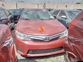 RED TOYOTA CAMRY LE 2012
