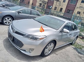 SILVER TOYOTA CAMRY 2013