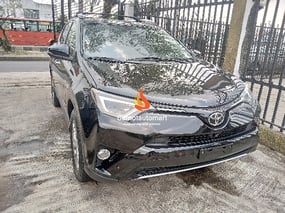 BLACK TOYOTA RAV4 LIMITED 2016