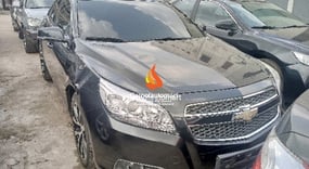 BLACK CHEVROLET MOLIBU LT 2014