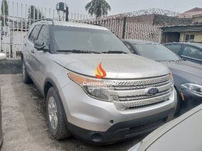 SILVER FORD EXPLORER 2014