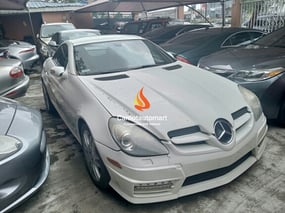 WHITE MERCEDES BENZ SLK280 2008