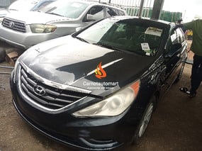 GREY HYUNDAI SONATA 2012