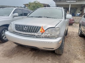 SILVER LEXUS RX300 2003