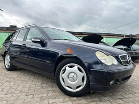 BLUE MERCEDES BENZ C200 2002