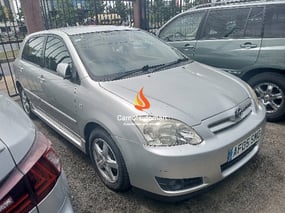 SILVER TOYOTA COROLLA 2008