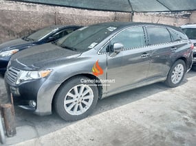 GREY TOYOTA VENZA AWD 2010