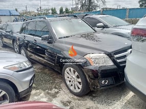 BLACK MERCEDES BENZ GLK350 4MATIC 2010