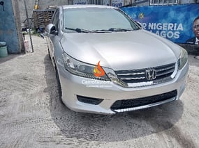 SILVER HONDA ACCORD 2014