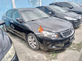 BLACK HONDA ACCORD V6 2010