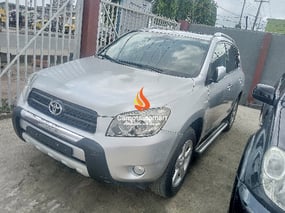 SILVER TOYOTA RAV4 2007