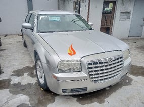 SILVER CHRYSLER 300C TOURING 2005