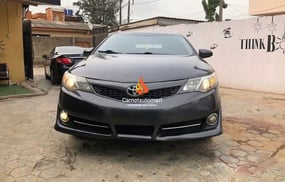 GREY TOYOTA CAMRY 2014 Automatic