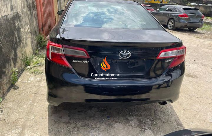 BLACK TOYOTA CAMRY 2013 automatic