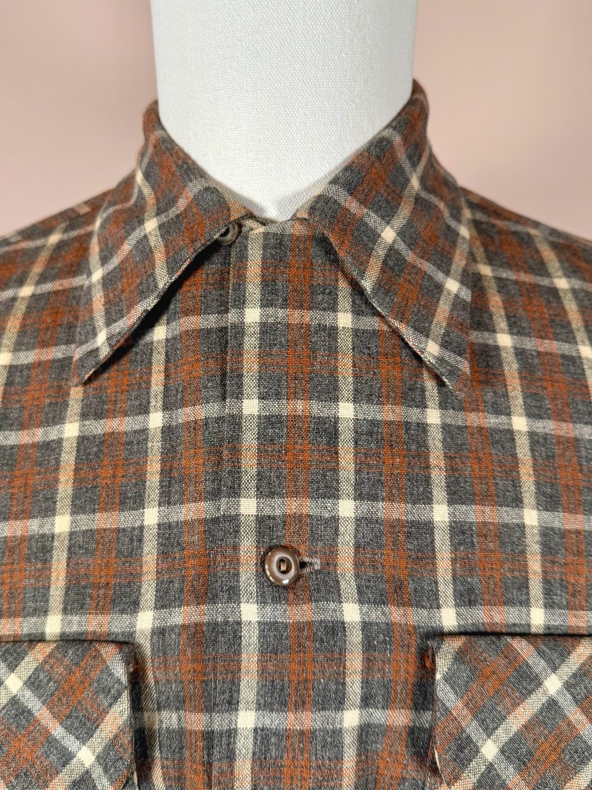Men's 1950s Original Santa Cruzer of California plaid shirt in grey with an orange and white check pattern.