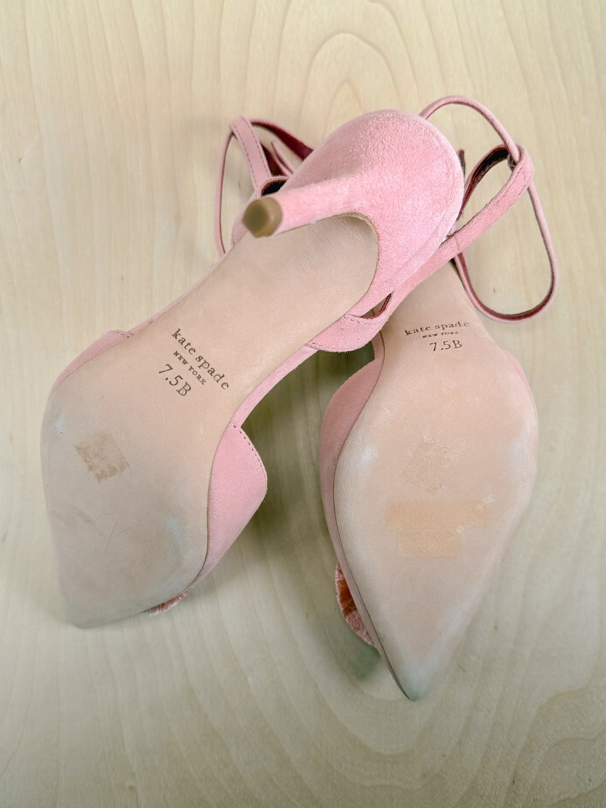 Kate Spade Amour Pom Pumps