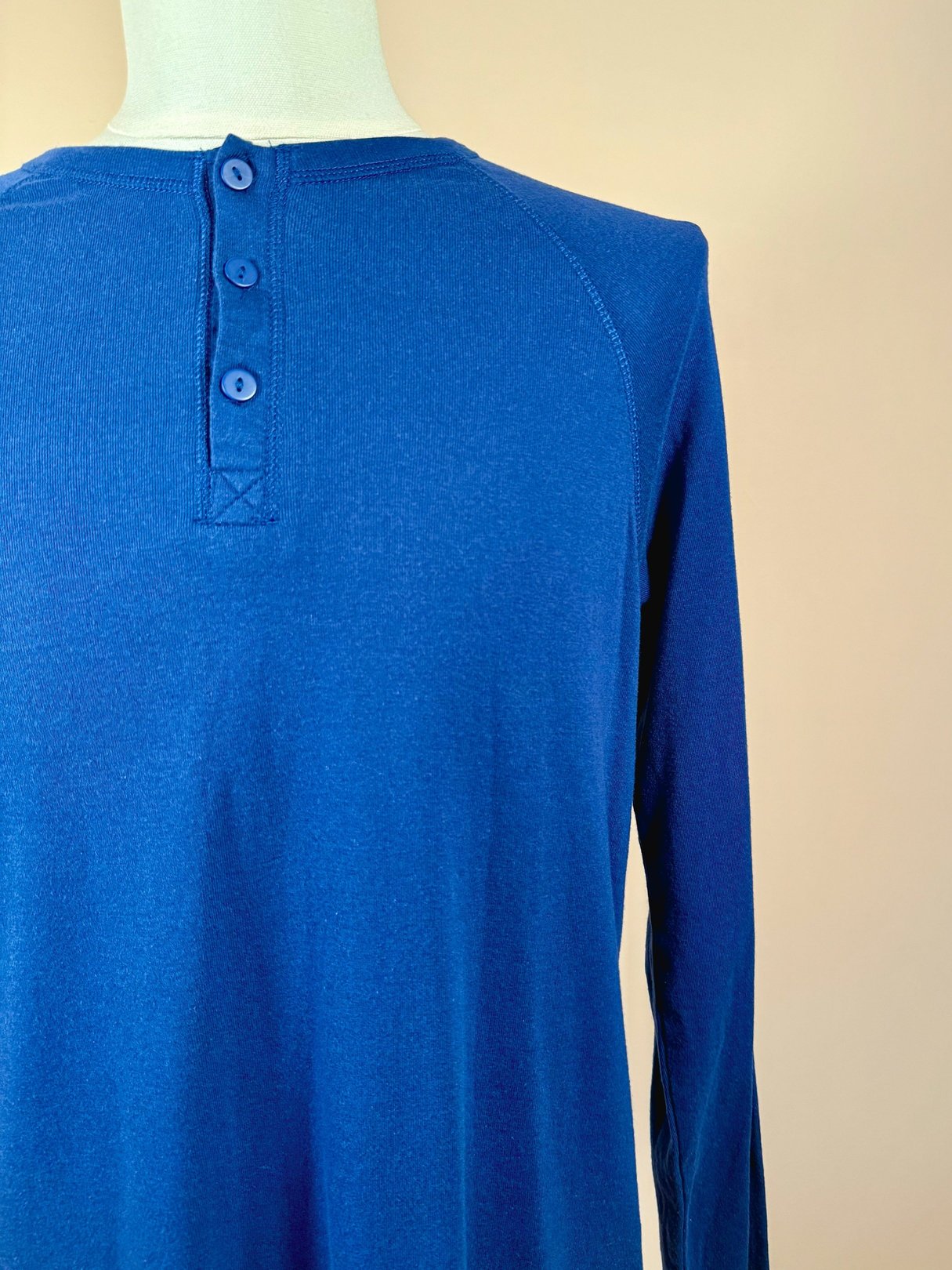 Royal blue men's Lanz Baseball Henley from the 1990s featuring a three-button placket and long sleeves.