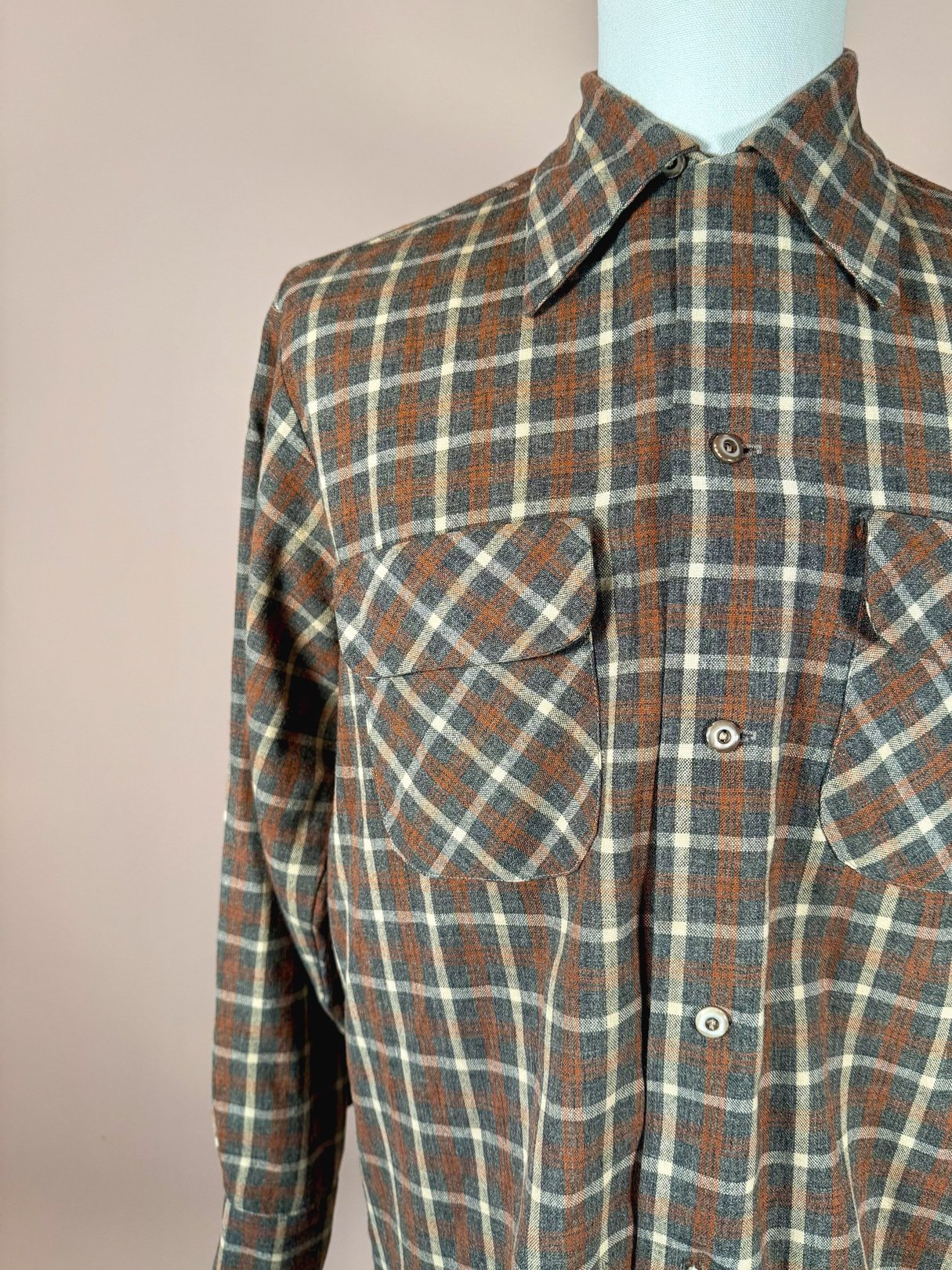 Men's 1950s Original Santa Cruzer of California plaid shirt in grey, featuring chest pockets and a button-up front.