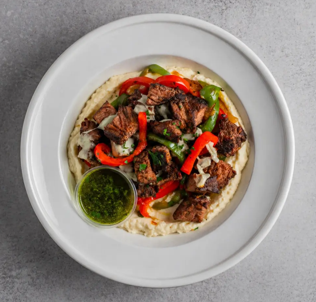 All the bold flavors of a classic steakhouse plate, reimagined as a wholesome low-carb bowl.