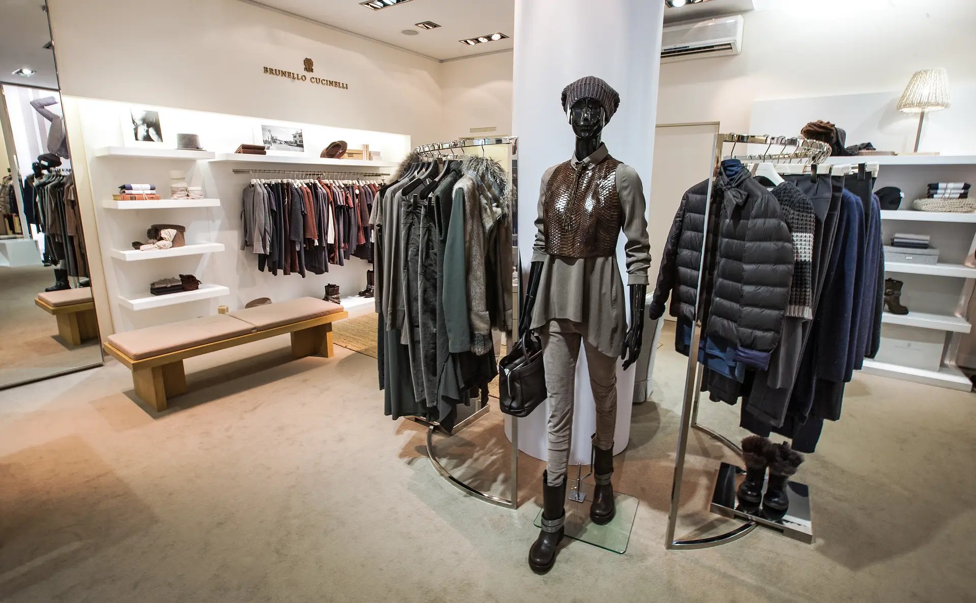 Retail Clothing Store Happy Valley Oregon