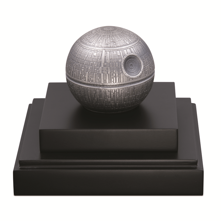Presenter of the Silver STAR WARS 1 kg - Death Star 3D Round Coin - Antique Finish 2021