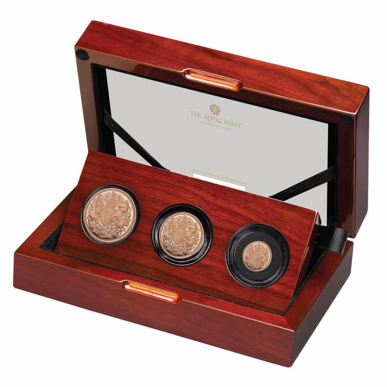 Front of the Gold The Memorial Sovereign - 3 Coin Set PF - 2022