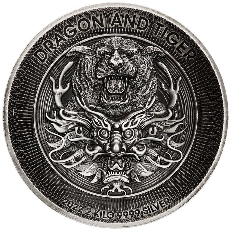 Front of the Silver Dragon & Tiger 2000 g Antique Finish - High Relief - 2022
