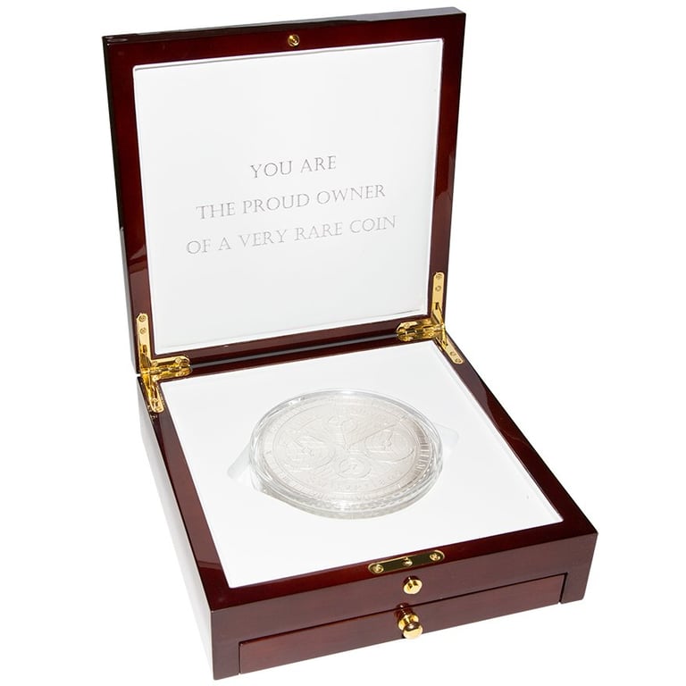 Argor Heraeus 1 kg Silver Medal Watch in the original coin case