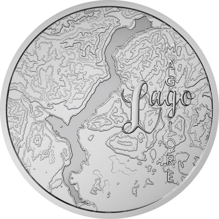 Front of Silver Lago Maggiore