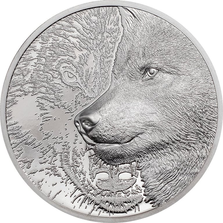 Front of the Platinum Mystic Wolf 1 oz - Ultra High Relief