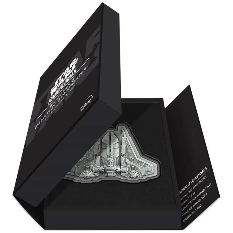Silver STAR WARS Gauntlet Starfighter 3 oz - 2023 in the original case