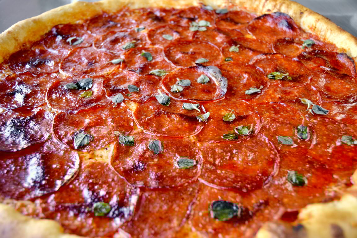 NY Pepperoni pie