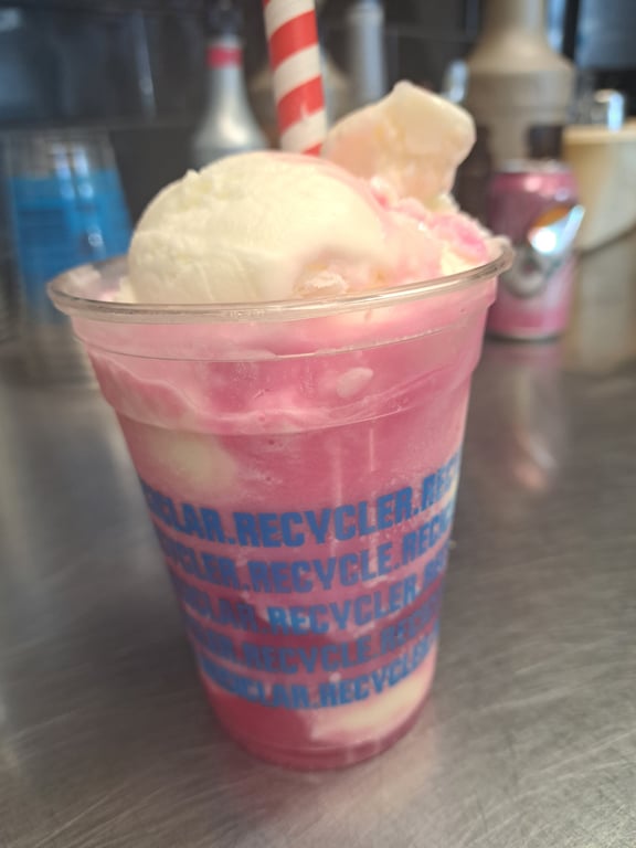 Cream Soda Float