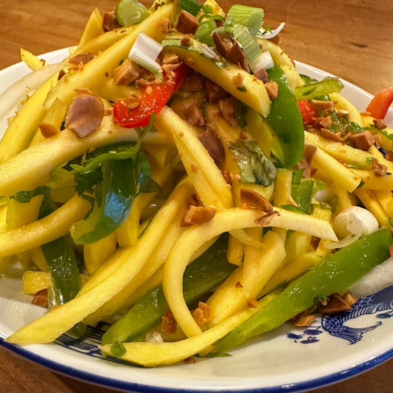Thaï Mango Salad