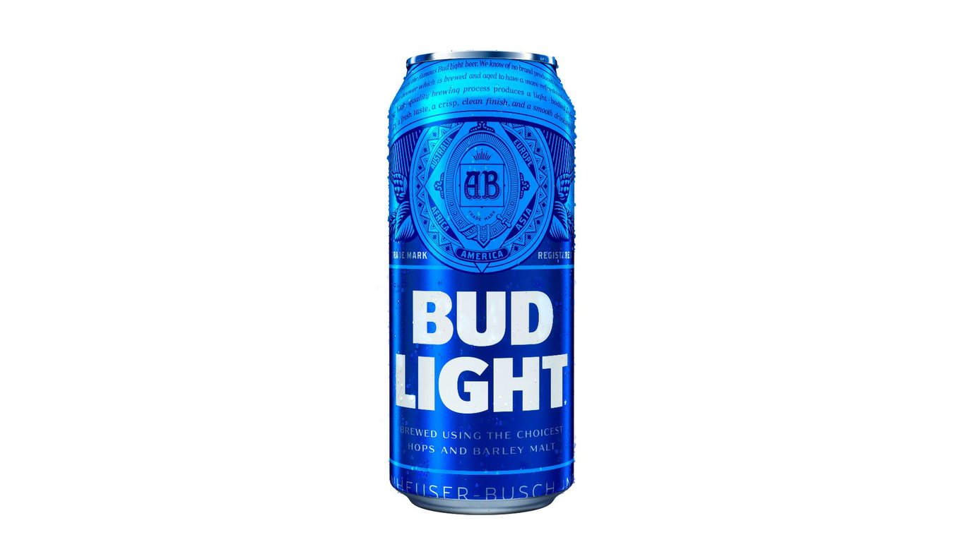 Bud Light, 473 ml can beer (4.0% ABV)