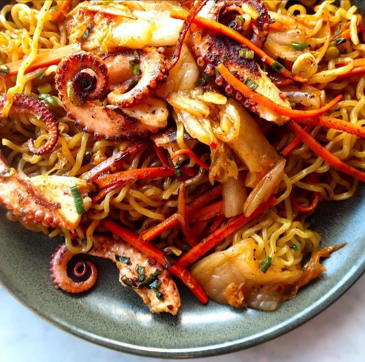 Octo Yakisoba