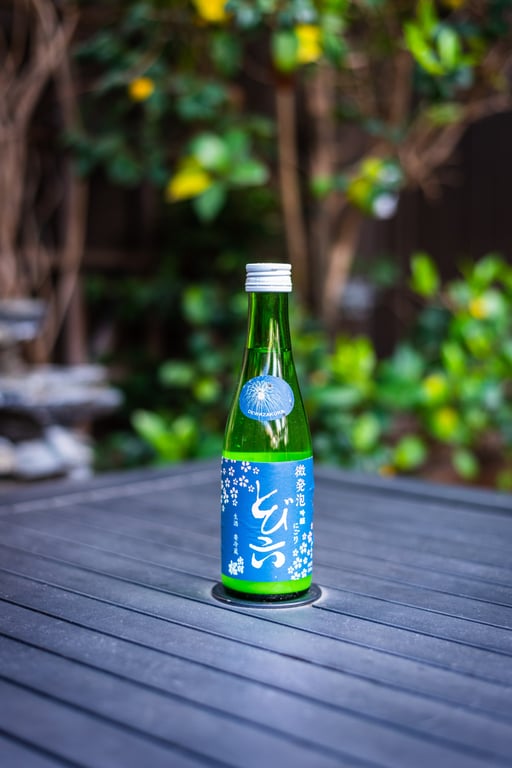Dewazakura "Tobiroku" Bottle