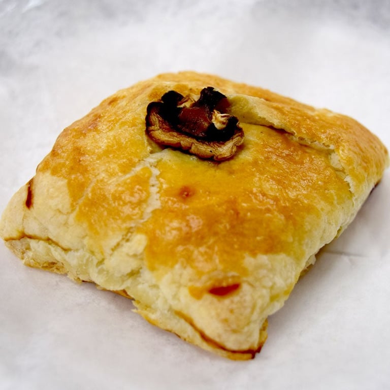 Mushroom & Spinach Knish