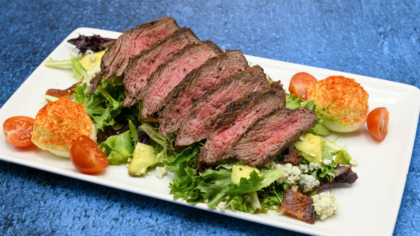 Steakhouse Salad