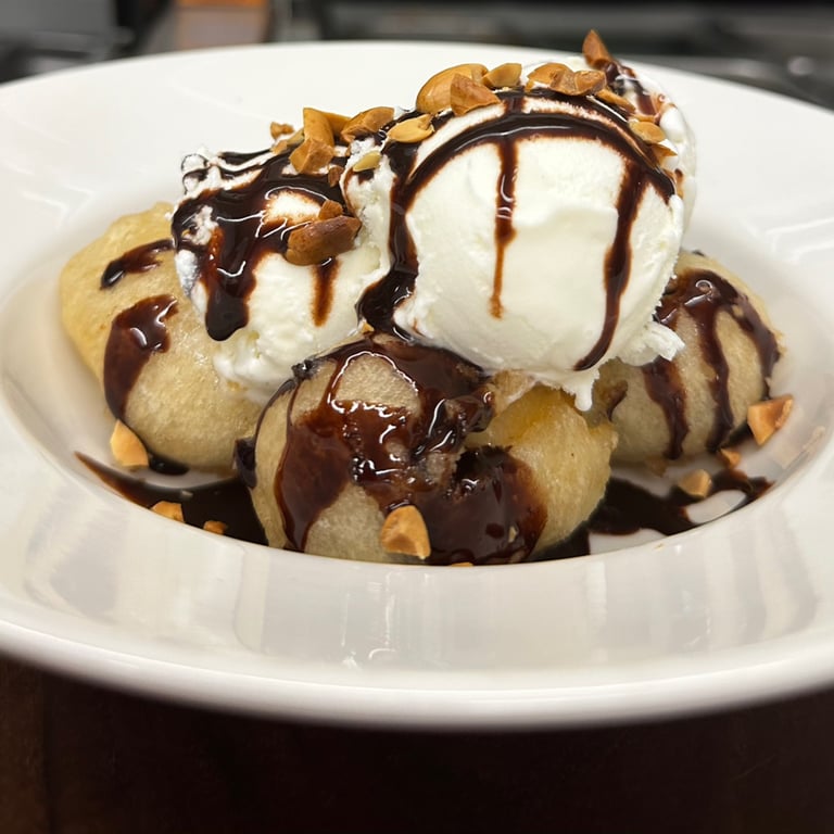 Fried Pineapple with Ice cream