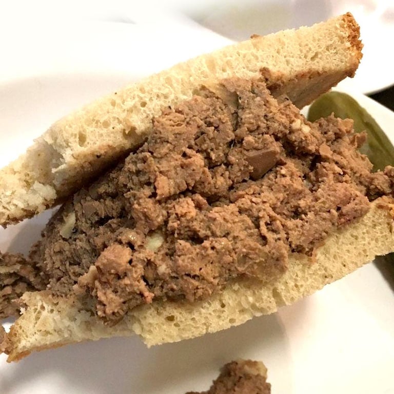 Chopped Liver Sandwich