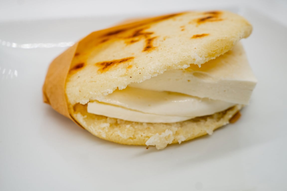 Arepa Queso de Mano