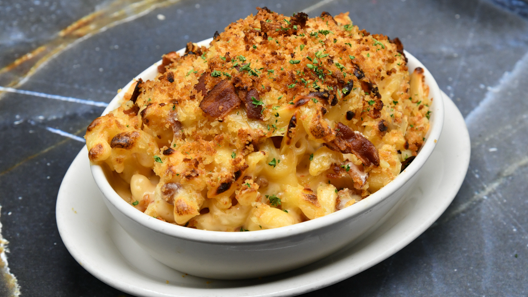 Bacon & Onion Macaroni & Cheese