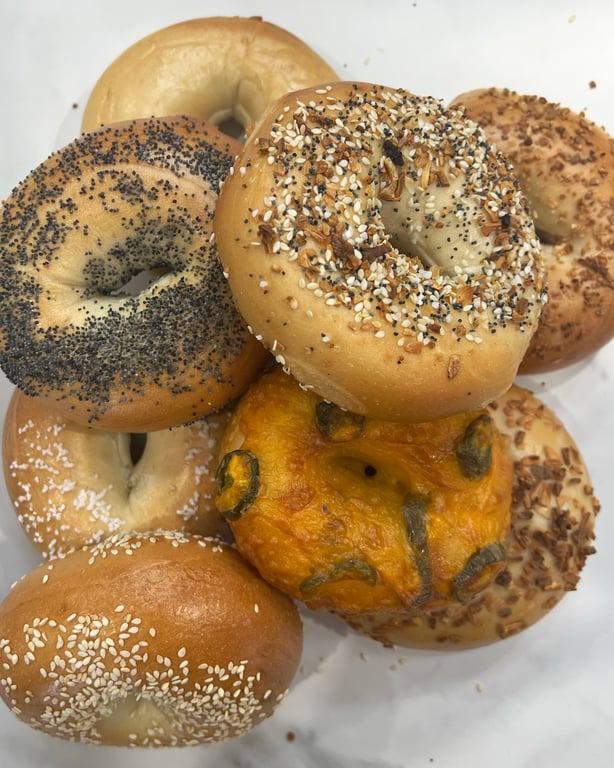 Day Old Bagels (6 Pack)