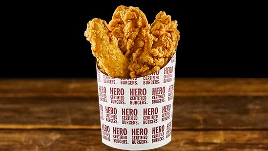 Crunchy Chicken Strips w/ Dipping Sauce